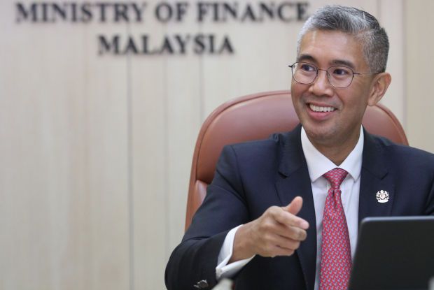 Tengku Zafrul buktikan mampu urus kewangan negara