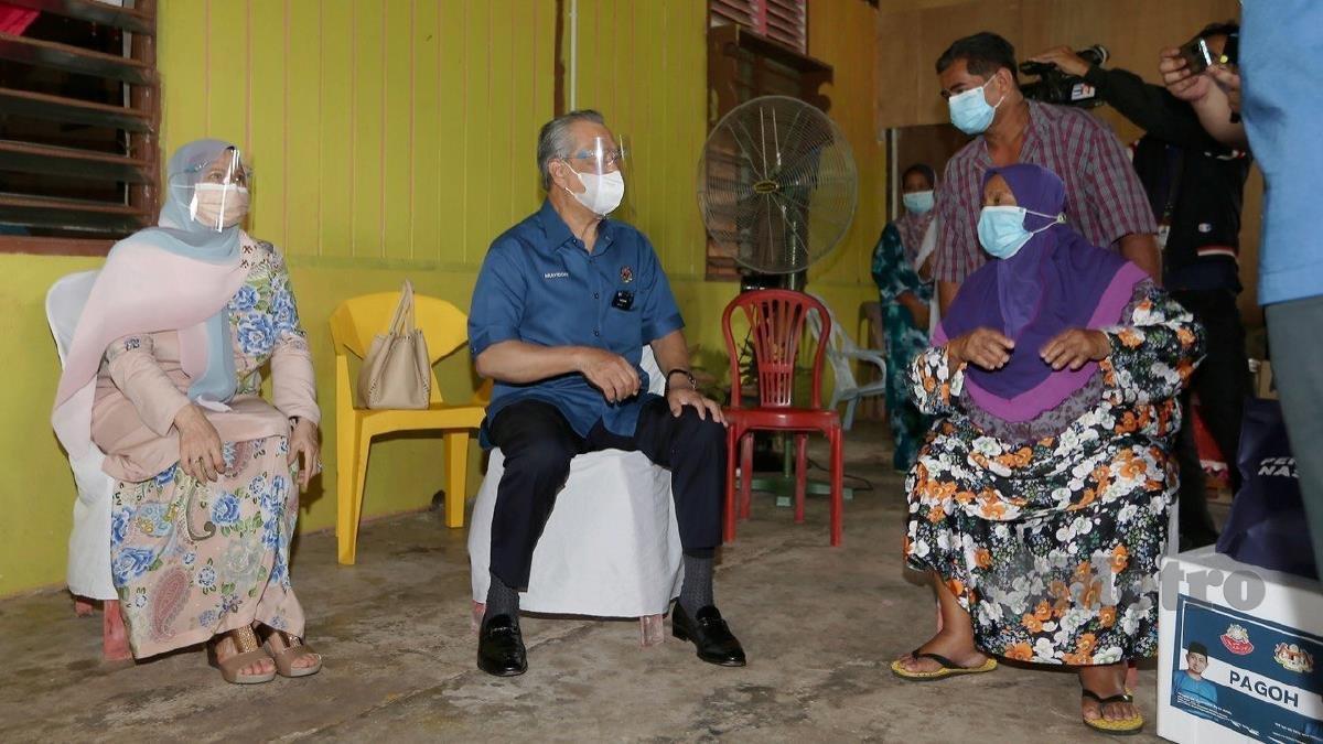 Kelonggaran SOP penerima dua dos vaksin diumum esok atau lusa – PM