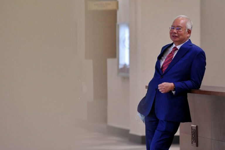 Media sosial sasarkan Najib selepas Muhyiddin ditumbangkan