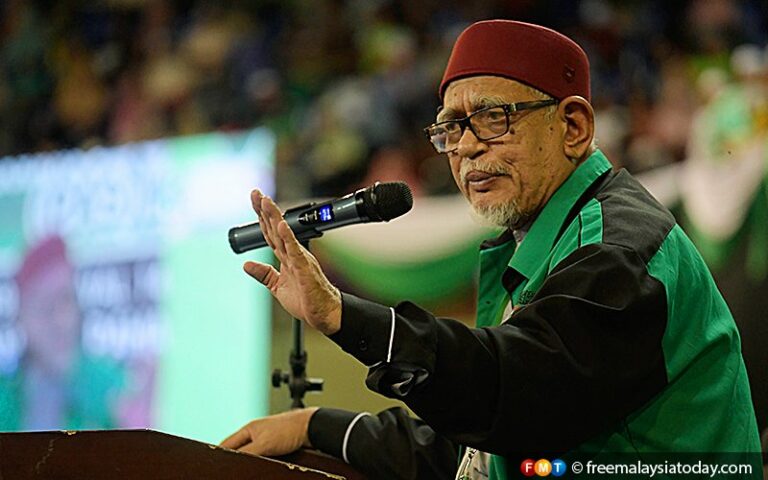 Hadi selar ‘kelompok gila kuasa’