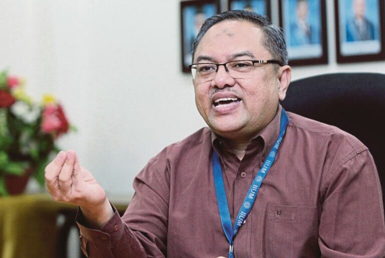Bubar Parlimen selesai kebuntuan politik