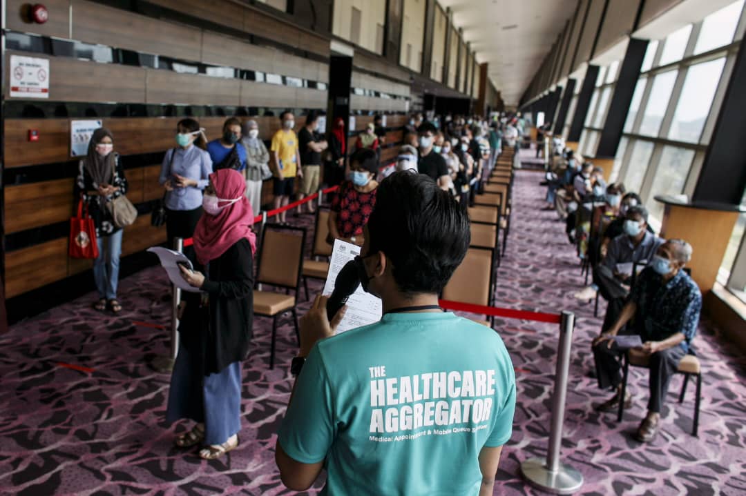 Vaksinasi  secara ‘walk in’ dapat sambutan positif