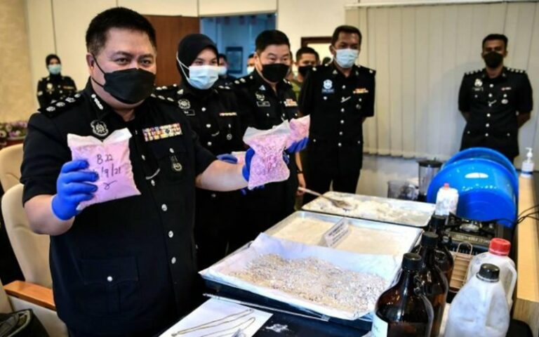 Kondominium mewah jadi makmal dadah