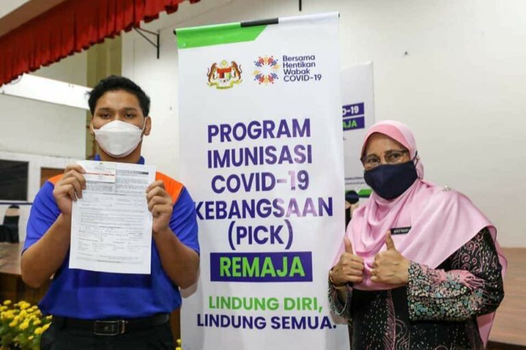 Lebih 500,000 remaja terima suntikan vaksin Covid-19