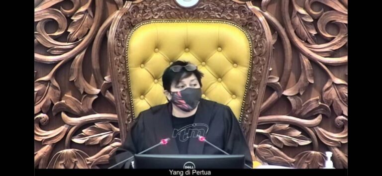 Azalina jadi Timbalan Speaker sementara