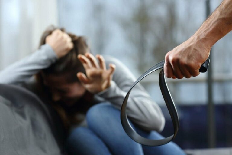 Keganasan rumah tangga meningkat ketika pandemik Covid-19