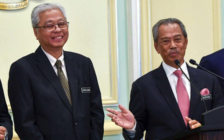 Ismail Sabri kurang pengalaman berbanding Muhyiddin: Dr Mahathir