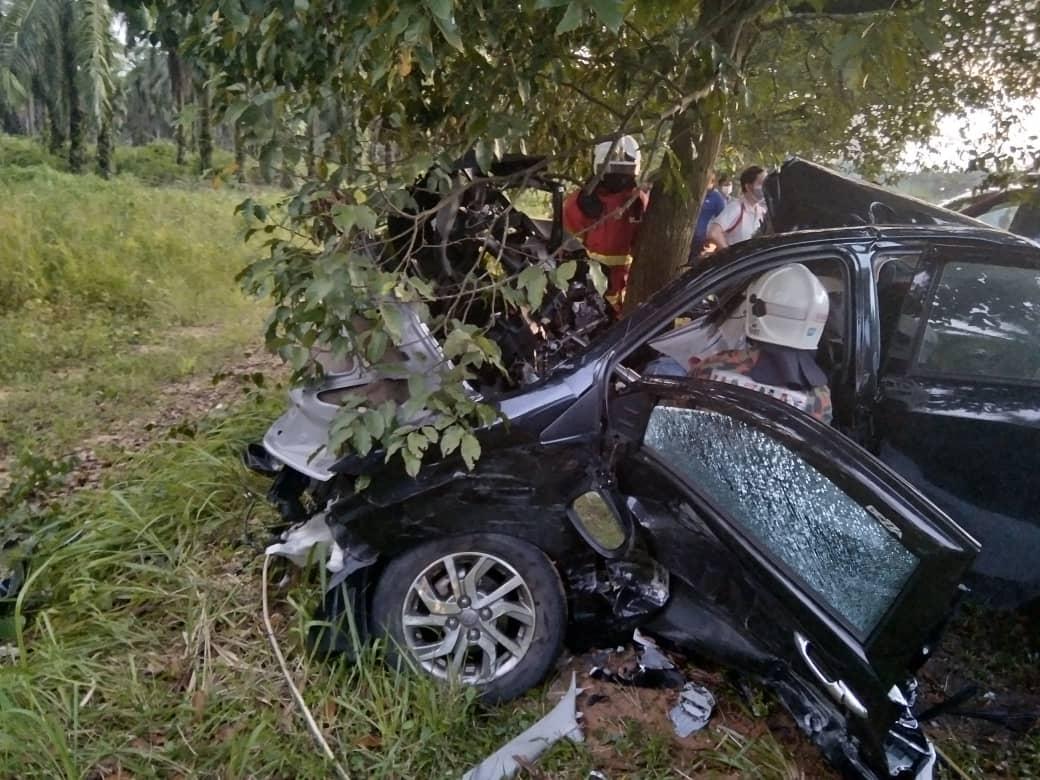 Pegawai sumber manusia maut, pemandu bas kilang direman hari ini