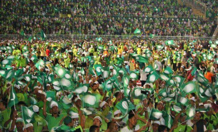 himpunan-gelombang hijau-ramai-pas