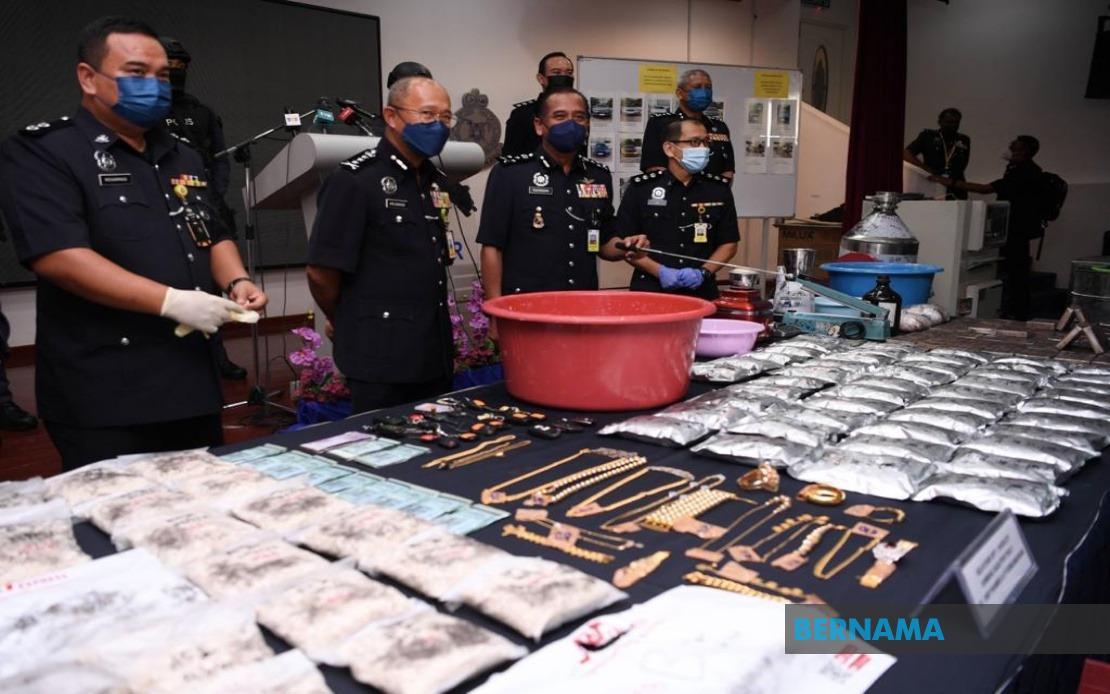 Mini makmal diserbu, dadah & aset lebih RM10 juta dirampas