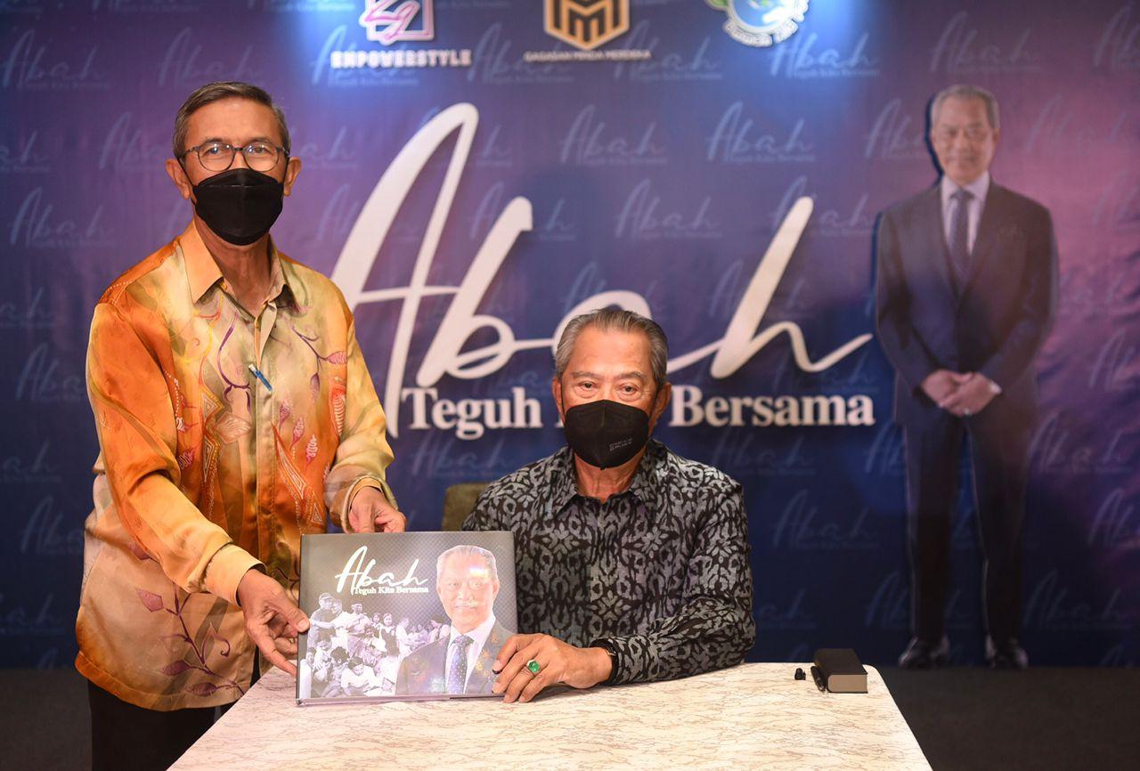 Kisah ‘Abah Teguh Kita Bersama’ dibuku