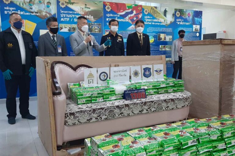 Thailand rampas 210kg ‘ice’ dalam sofa untuk dihantar ke Malaysia