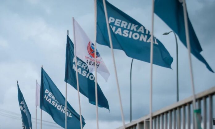 perikatan nasional PN BENDERA KEMPEN