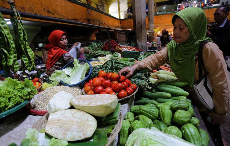Pekebun dakwa tidak jual sayur pada harga tinggi kepada pemborong