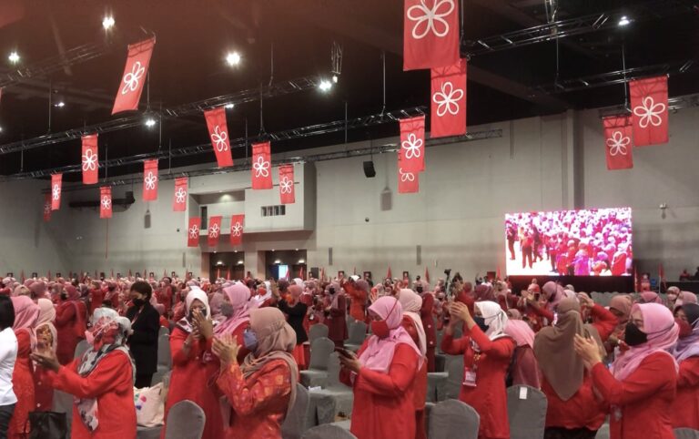 Bersatu lulus pindaan perlembagaan, tubuh Srikandi Muda