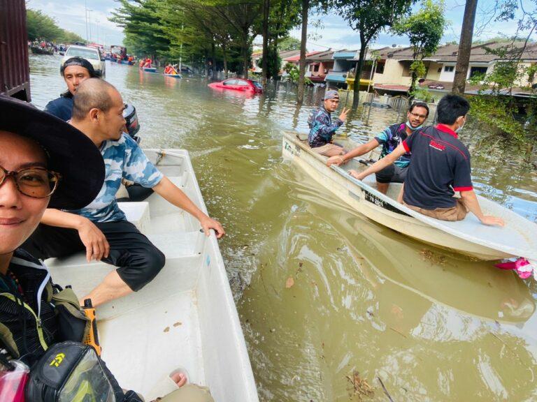 Banjir di Selangor, ragut tujuh nyawa,  satu masih hilang