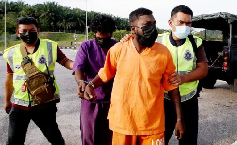 Dua lelaki didakwa bunuh rakan sekerja