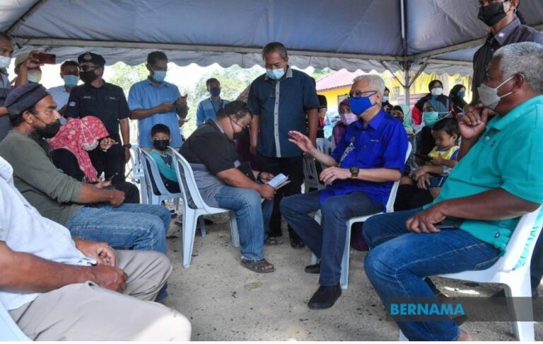 Ada yang lewat terima bantuan banjir kerana pengesahan – PM