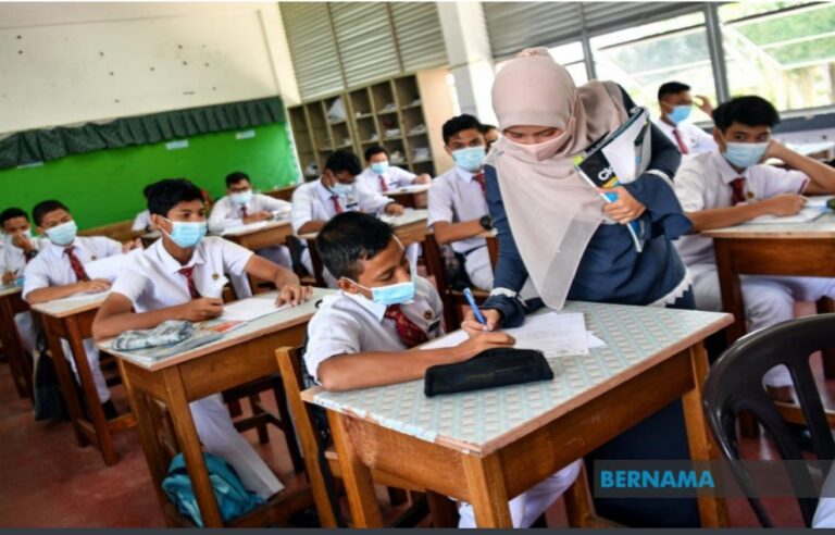 KPM disaran sedia garis panduan elak guru bawa ideologi politik ke sekolah