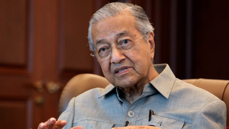 Tarikh sesuai PRU15 sehingga habis penggal – Tun M