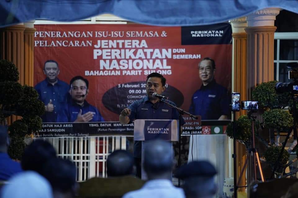 ‘UMNO lebih ‘sibukkan’ Bersatu, gagal perjuangkan isu rakyat’