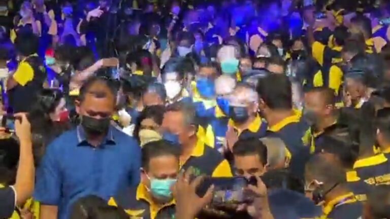 ‘Salah tetap salah, saya terima’ – Hishammuddin