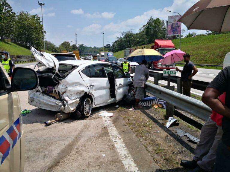 Kanak-kanak maut tercampak dari kereta