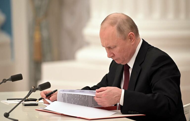 Putin bagi amaran kepada Nato jangan campur tangan