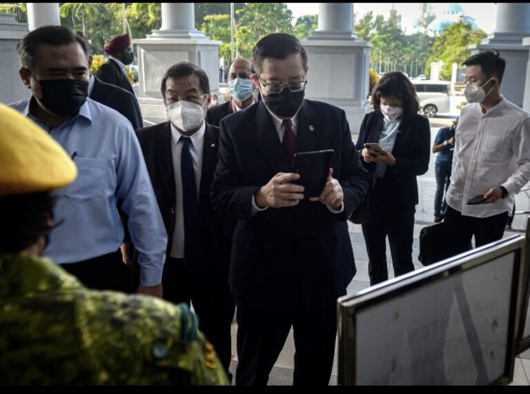 Mendiang Ewe bimbang keselamatan selepas dedah kes rasuah Guan Eng 