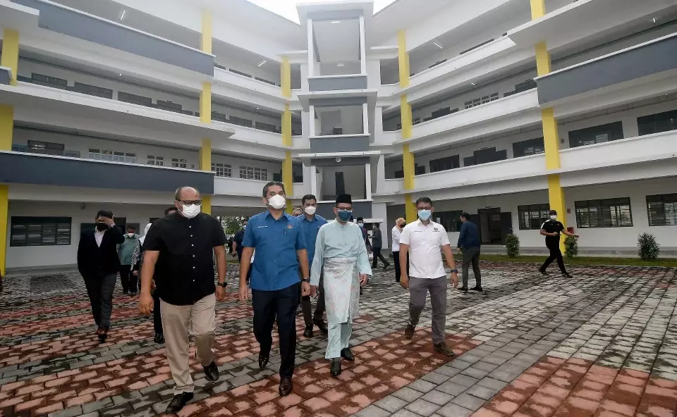 SMK Bandar Saujana Putra mula dibuka minggu depan 
