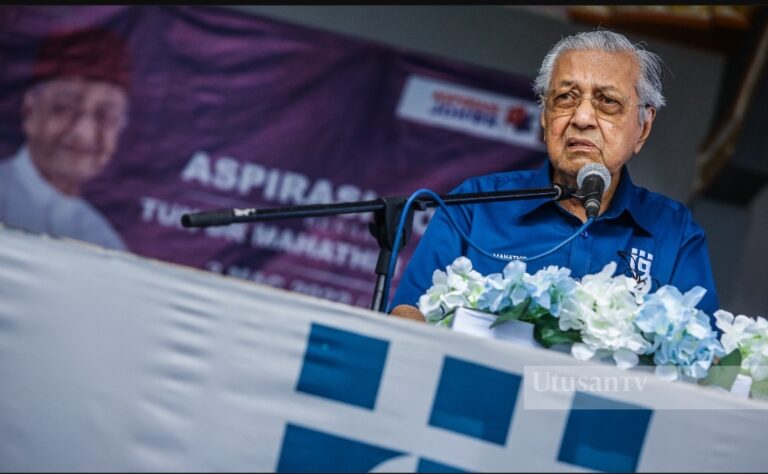 Najib manusia luar biasa – Dr. Mahathir