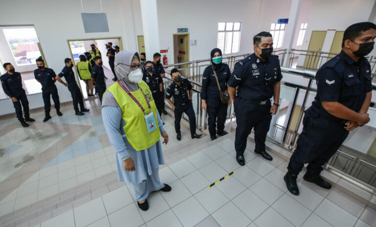 PRN Johor: Lapor polis jika ada pihak halang keluar mengundi