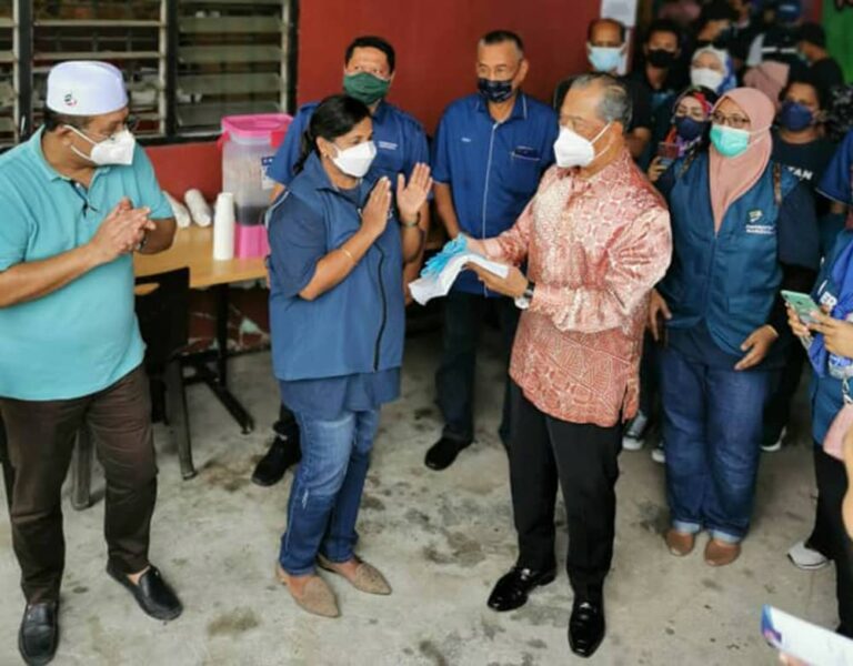 100 penduduk Kota Tinggi mohon jadi Ahli Bersekutu Bersatu
