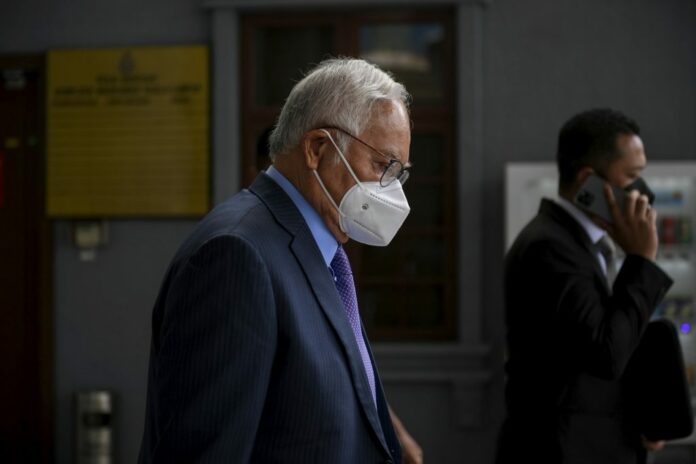 NAJIB RAZAK