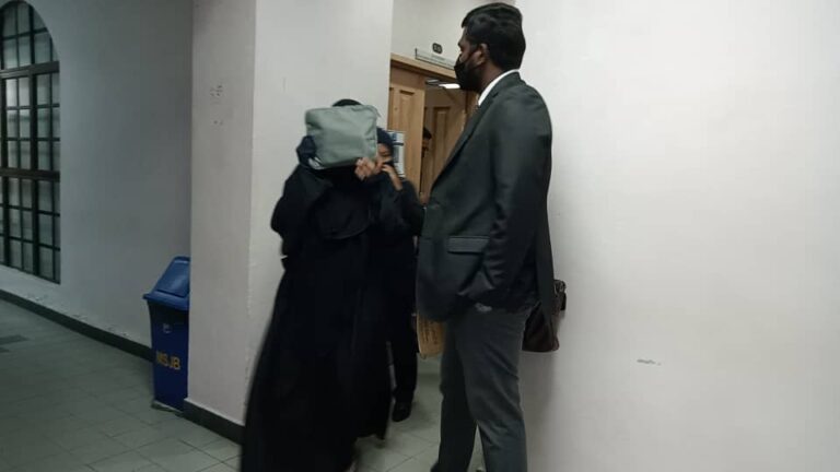 Bekas kontraktor wanita mengaku tidak bersalah 33 tuduhan menipu