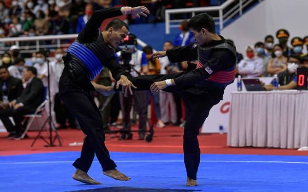 Khairi Adib sumbang emas dalam pertarungan penuh dramatik