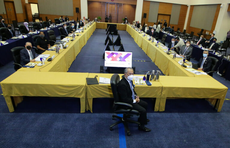 Tanyalah kerajaan bukan persoal Muhyiddin