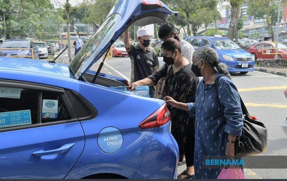 Pemandu teksi JB-Singapura mula rancak bawa penumpang
