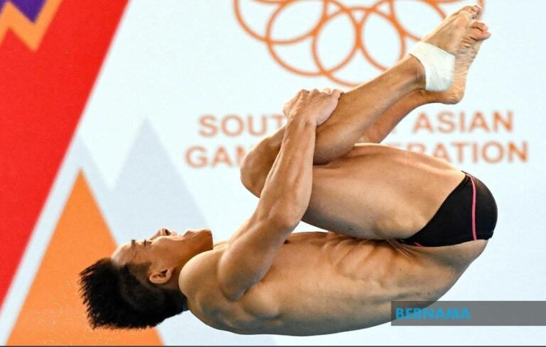 Sukan SEA: Tze Liang hadirkan emas ketiga negara