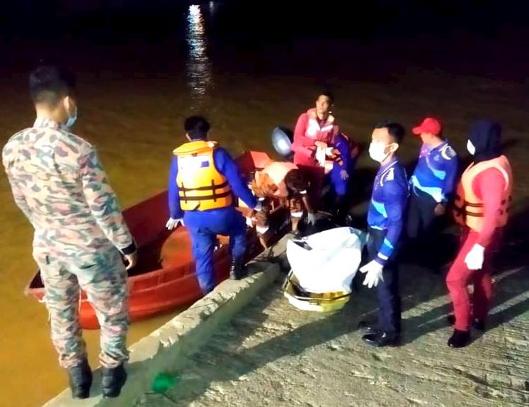 Pekerja empangan hilang ketika menjala ikan ditemukan lemas