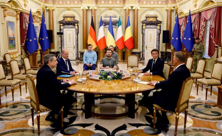 Presiden Ukraine, pemimpin Eropah bincang perang dengan Rusia