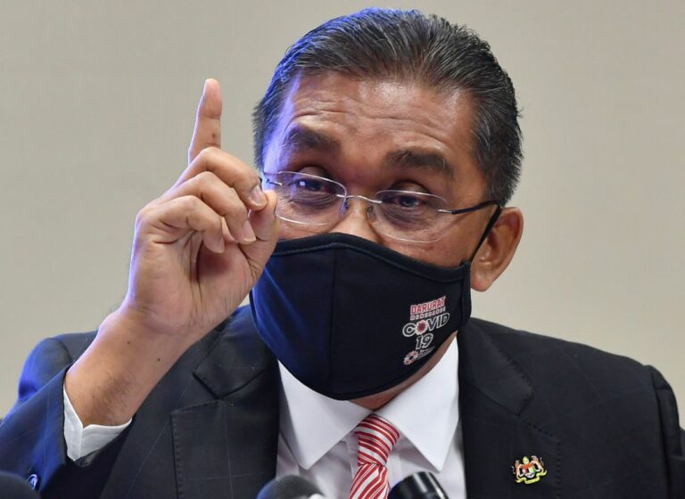 Kena bincang dalam Kabinet tarikh pembubaran Parlimen – Takiyuddin 