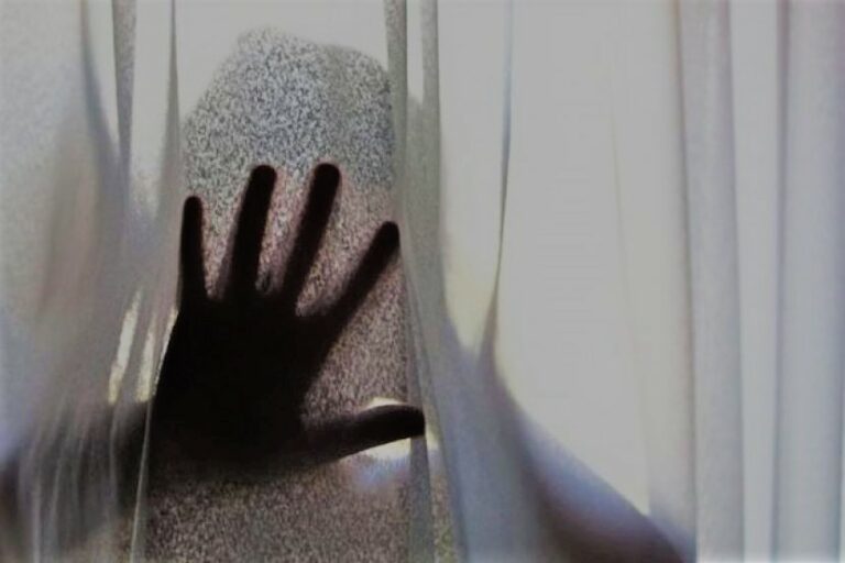 Polis tahan tok siak, warga emas disyaki cabul budak perempuan