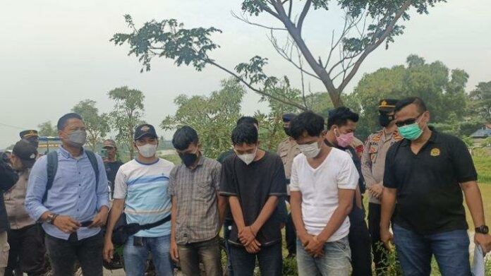 Tipu insurans Indonesia