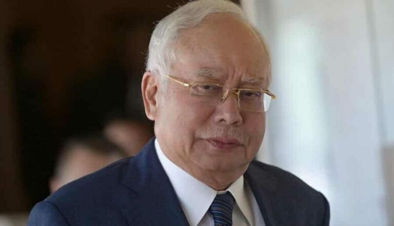 Pegawai bank sahkan lebih RM45 juta dipindahkan ke akaun peribadi Najib