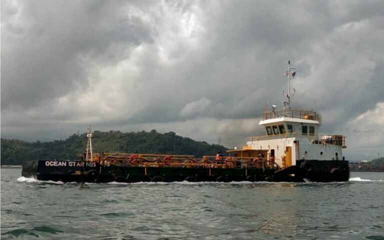 Kapal tangki bawa 170,000 liter diesel ditahan