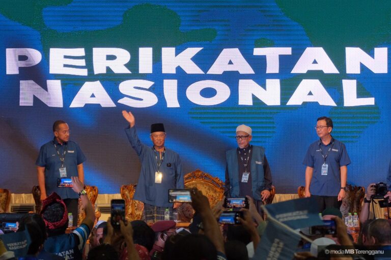 UMNO tolak tiga parti besar Melayu bergabung – Muhyiddin