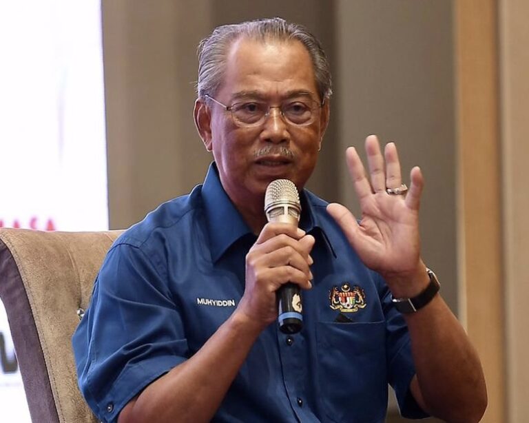 Kejatuhan ringgit tidak ‘ok’, harga barang makanan lebih mahal – Muhyiddin