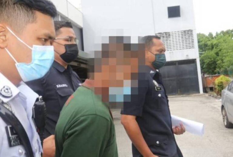 Empat sekeluarga maut: Pemandu treler direman tiga hari