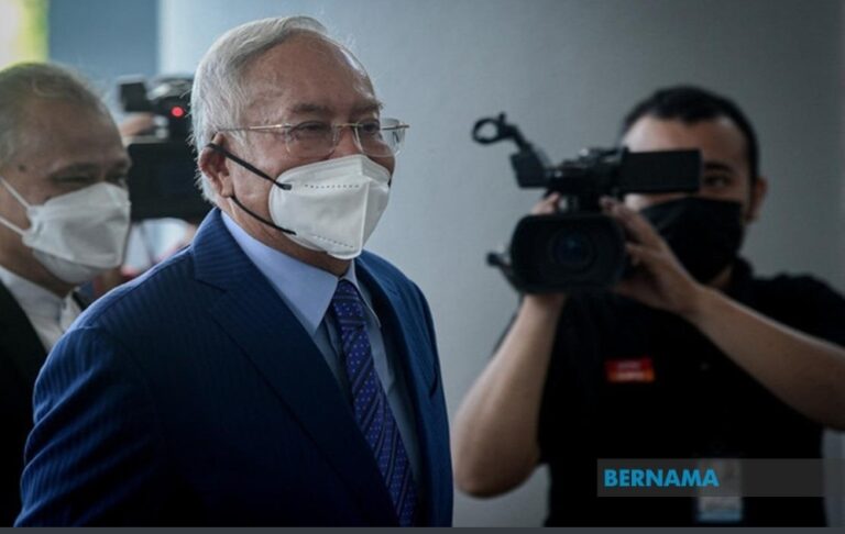 Najib pegang banyak jawatan untuk lakukan jenayah dalam SRC – Pendakwa